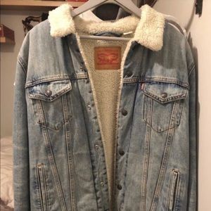 Vintage Levi’s denim Sherpa jacket (large)